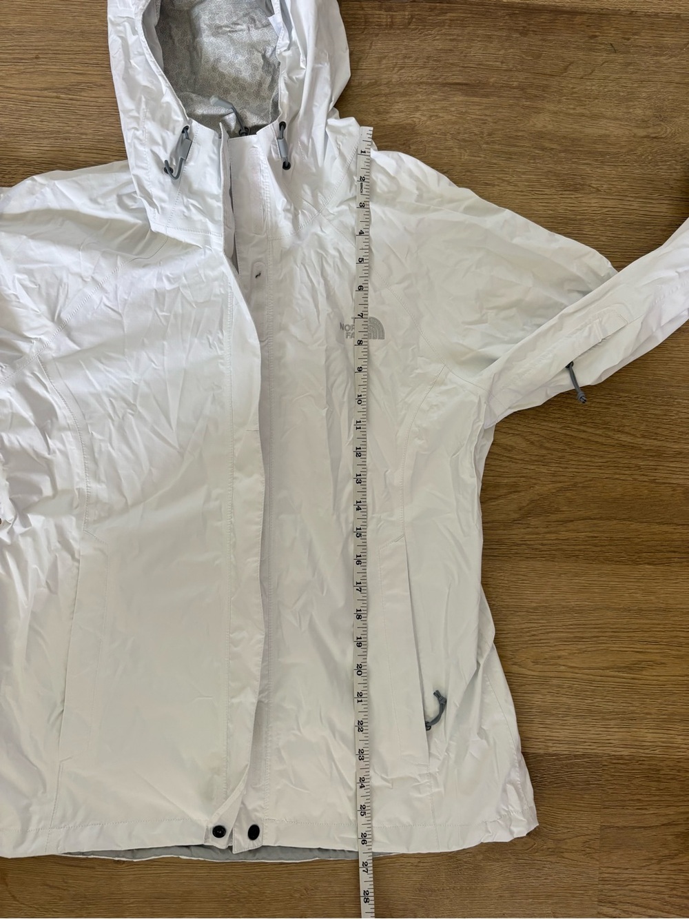 The North Face White Hooded Rain Jacket - Picture 7 of 8